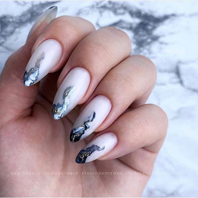 Best nail art designs to try this spring & summer 2020 – 33