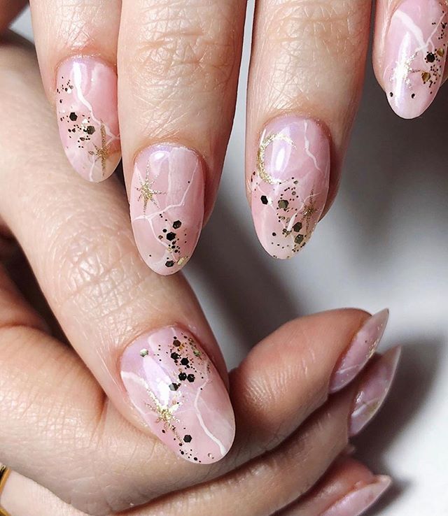 Best nail art designs to try this spring & summer 2020 – 45
