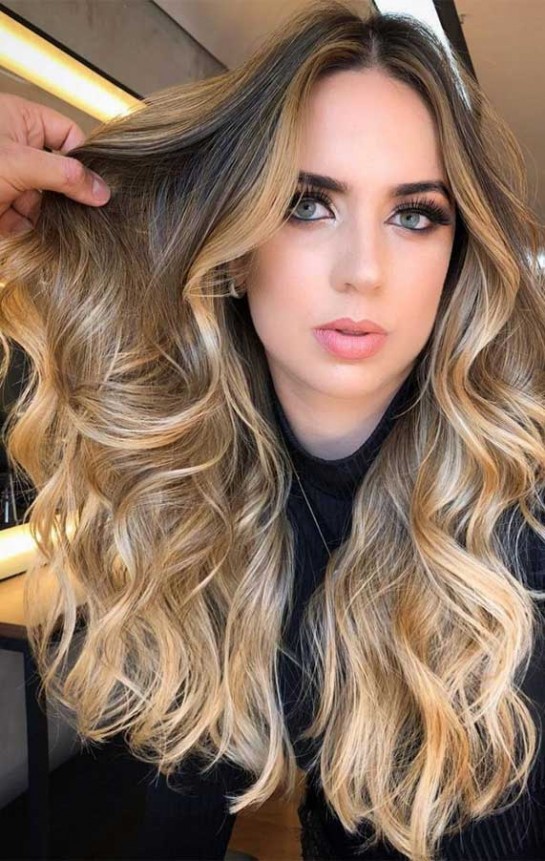Best Fall Hair Color Ideas & Styles : Brown Hair with Sunflower Blonde Balayage