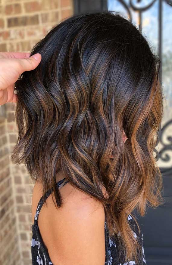 Best Fall Hair Color Ideas & Styles : Copper Highlights Lob Haircut