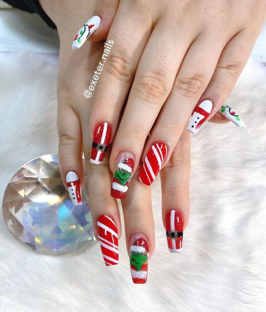 25 Christmas & Holiday Nail Designs 2021 : Santa Suit and The Grinch Christmas Nails