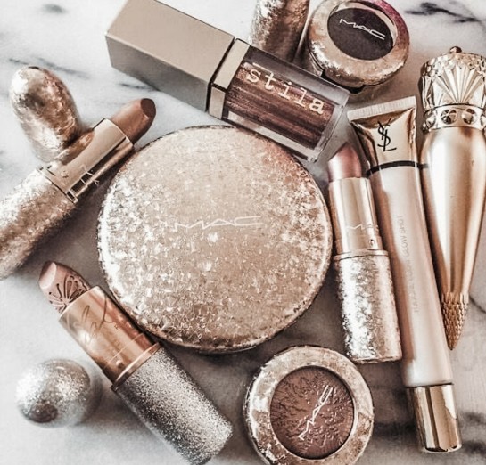 17 Aesthetic Makeup Products — Gold Makeup Product Packaging