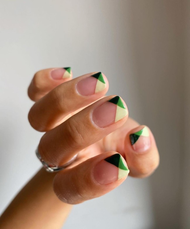 54 Green Nail Designs for 2022 – 5