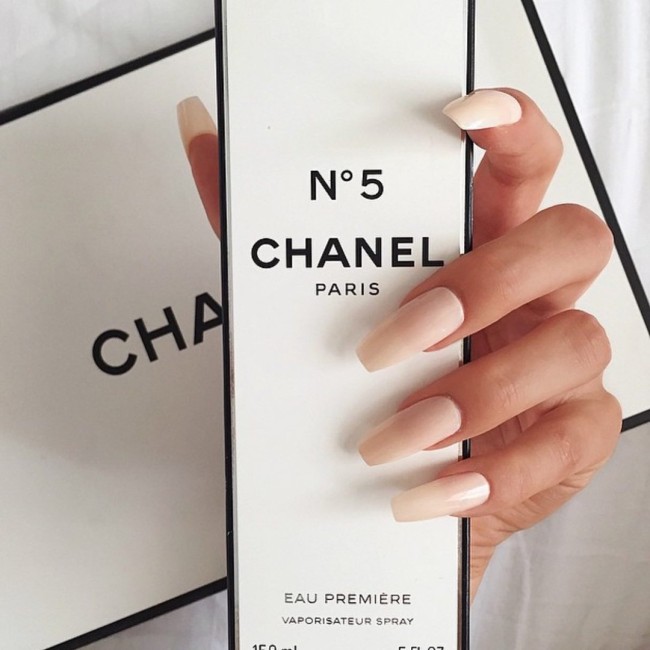 60+ Nude Nails For Any Occasion — 63