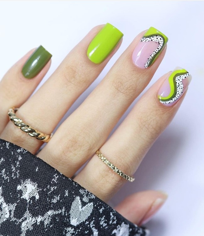 54 Green Nail Designs for 2022 – 31
