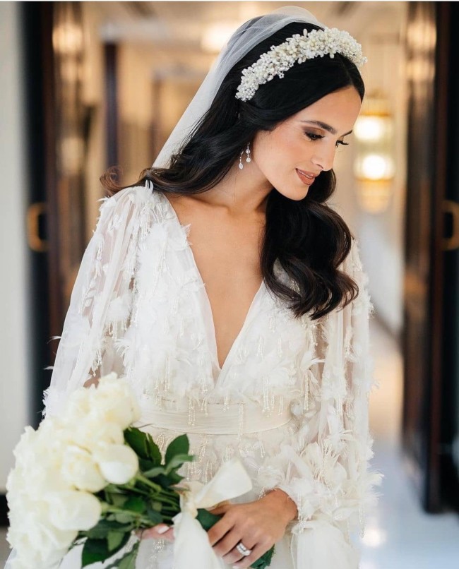40+ Different wedding hairstyles for bridal veils  — 29