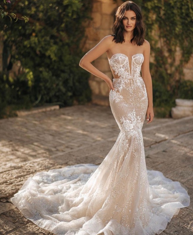 45 Fabulous Wedding Dresses in 2022 — Sweetheart Neckline Mermaid Dress