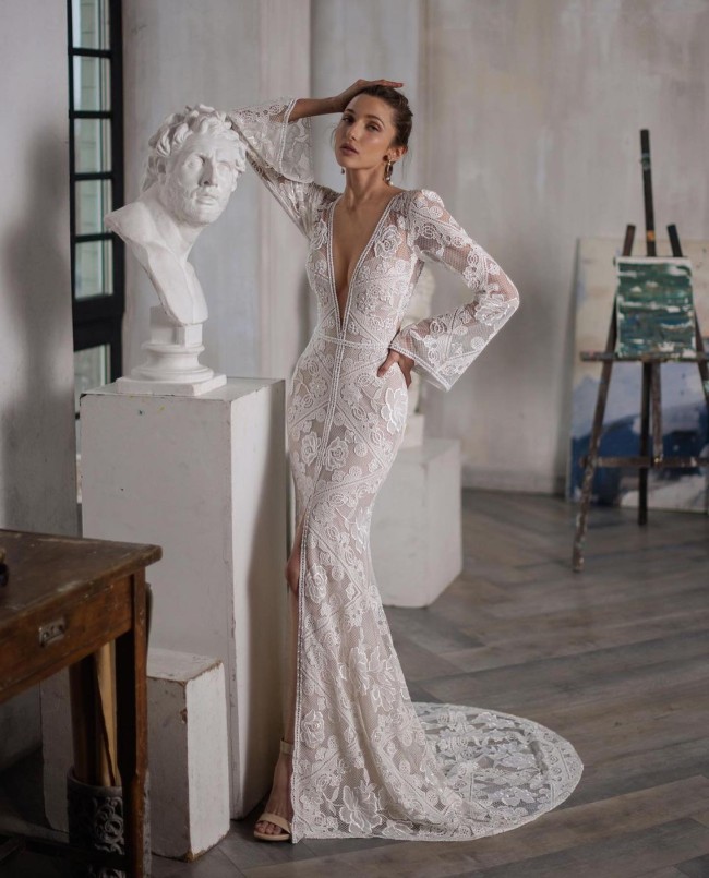 30 Hot Sexy Wedding Dresses 2022 — Flare Sleeve Bohemian Wedding Dress