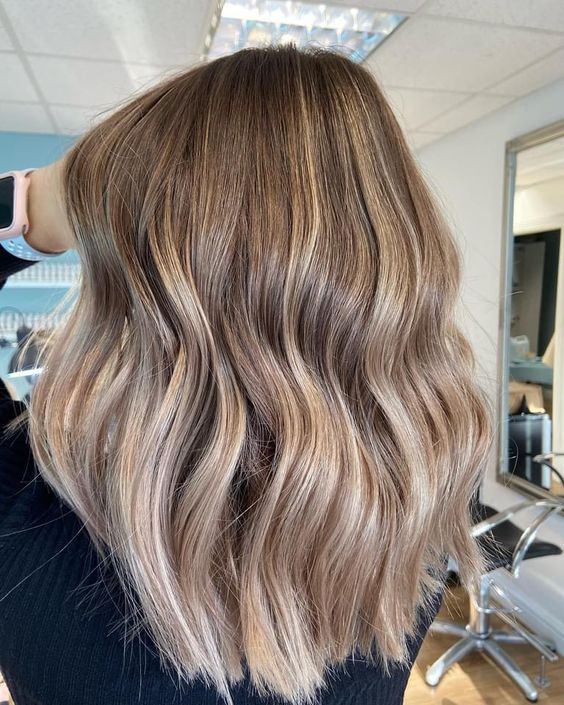 35 Blonde Hair Color Ideas 2022 — Honey blonde balayage with root melt