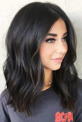 20 Medium Length Hairstyles 2022 — Charming Dark Hair Color