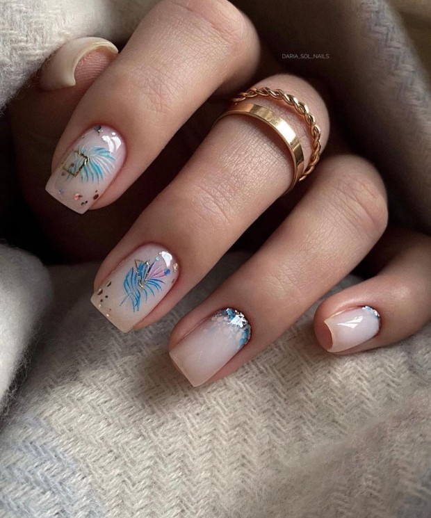 40+ Chic Nail Designs for Spring — Leaf Nail Art