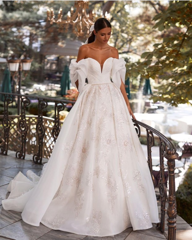 40 Best Wedding Dresses 2022 — 6