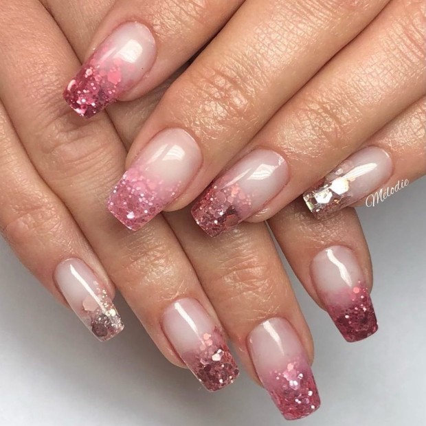 40+ Chic Nail Designs for Spring — Glitter Ombre Tip Nail