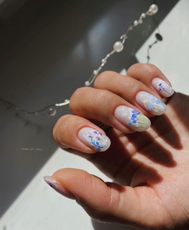 40+ Chic Nail Designs for Spring — Blue Floral Nail Art