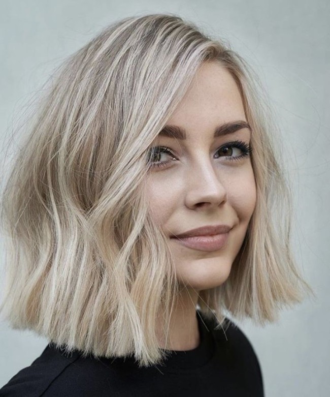 35 Best Lob Haircuts & Hairstyles for 2022 – Blunt Bob Blonde Lob ...