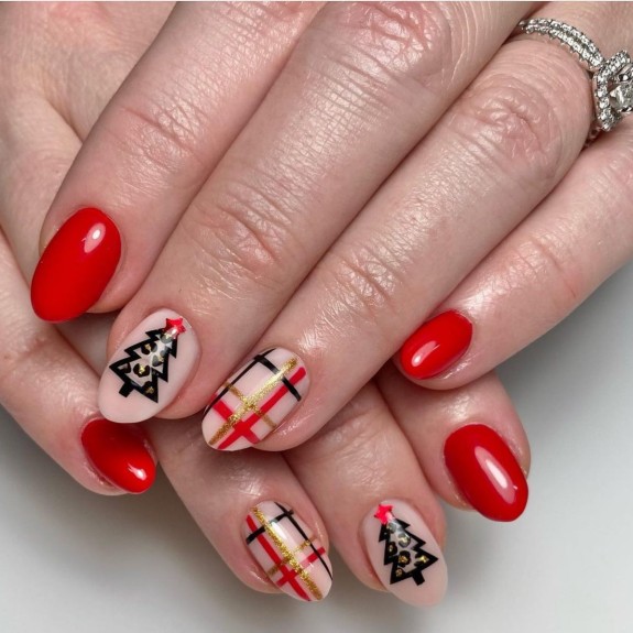 30 Red Christmas Nail Ideas in 2022 — Plaid + Christmas Tree Red Christmas Nails