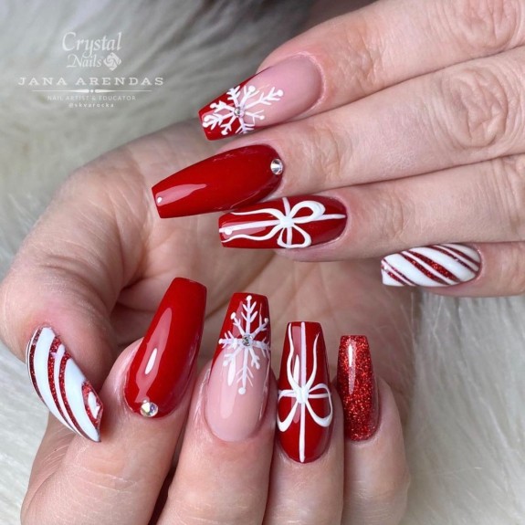 30 Red Christmas Nail Ideas in 2022 — Candy Cane + Gift + Snowflake Red Nails