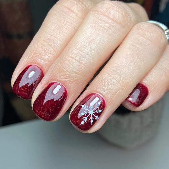 30 Red Christmas Nail Ideas in 2022 — White Snowflake Red Glossy Short Nails