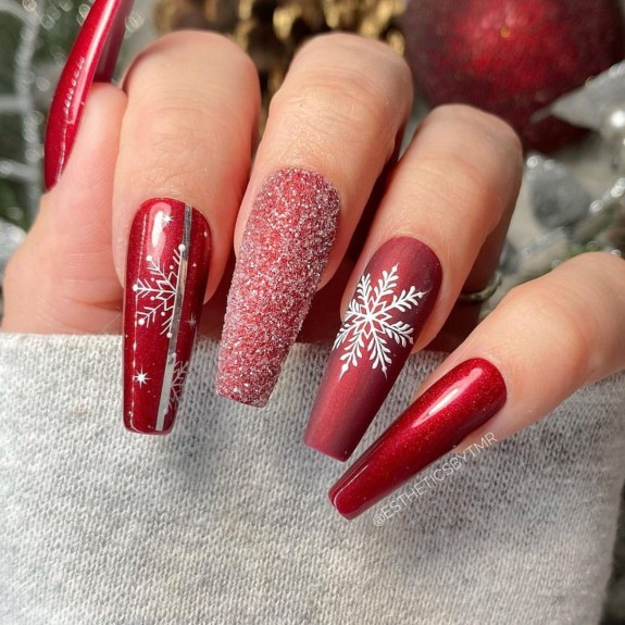 30 Red Christmas Nail Ideas in 2022 — White Snowflake Red Acrylic Nails