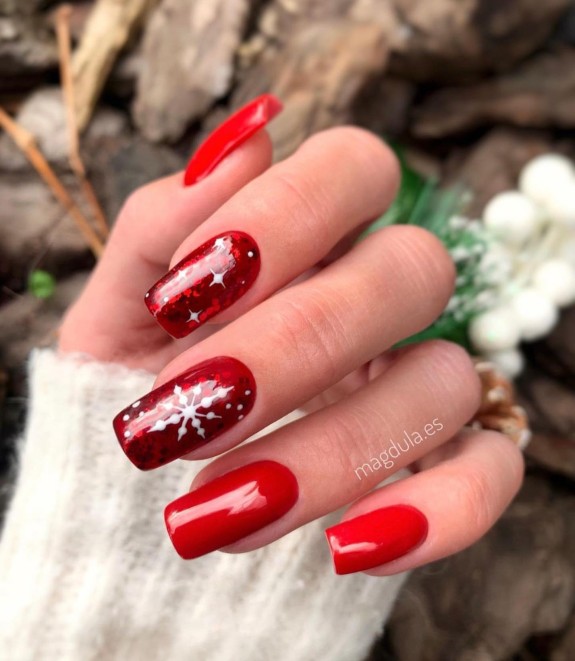 30 Red Christmas Nail Ideas in 2022 — Winter Glossy Red Round Nails