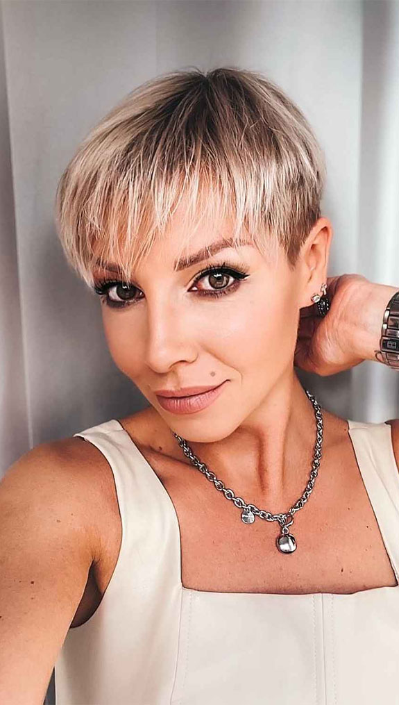 25 New Short Haircut with Bangs — Choppy Pixie with Bangs